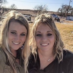 Meet your Posher, Dessie